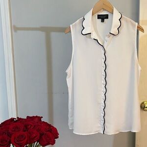 Laundry By Shelli Segal White Sleeveless Blouse with Black Trim